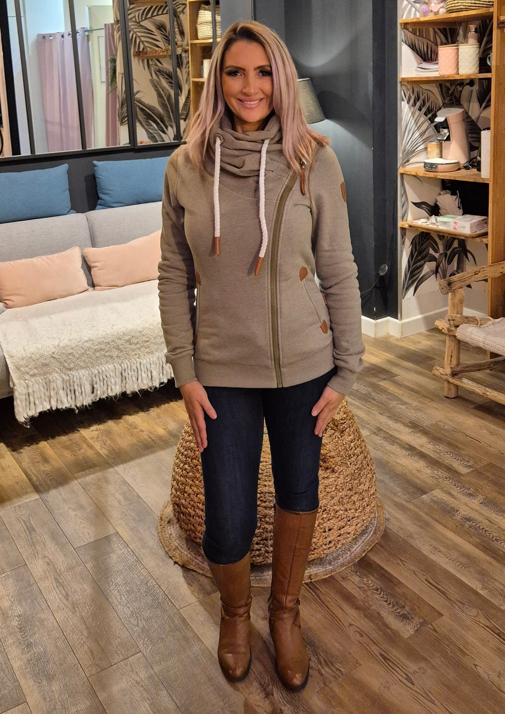 PULL CANADIEN SANS CAPUCHE KAKI