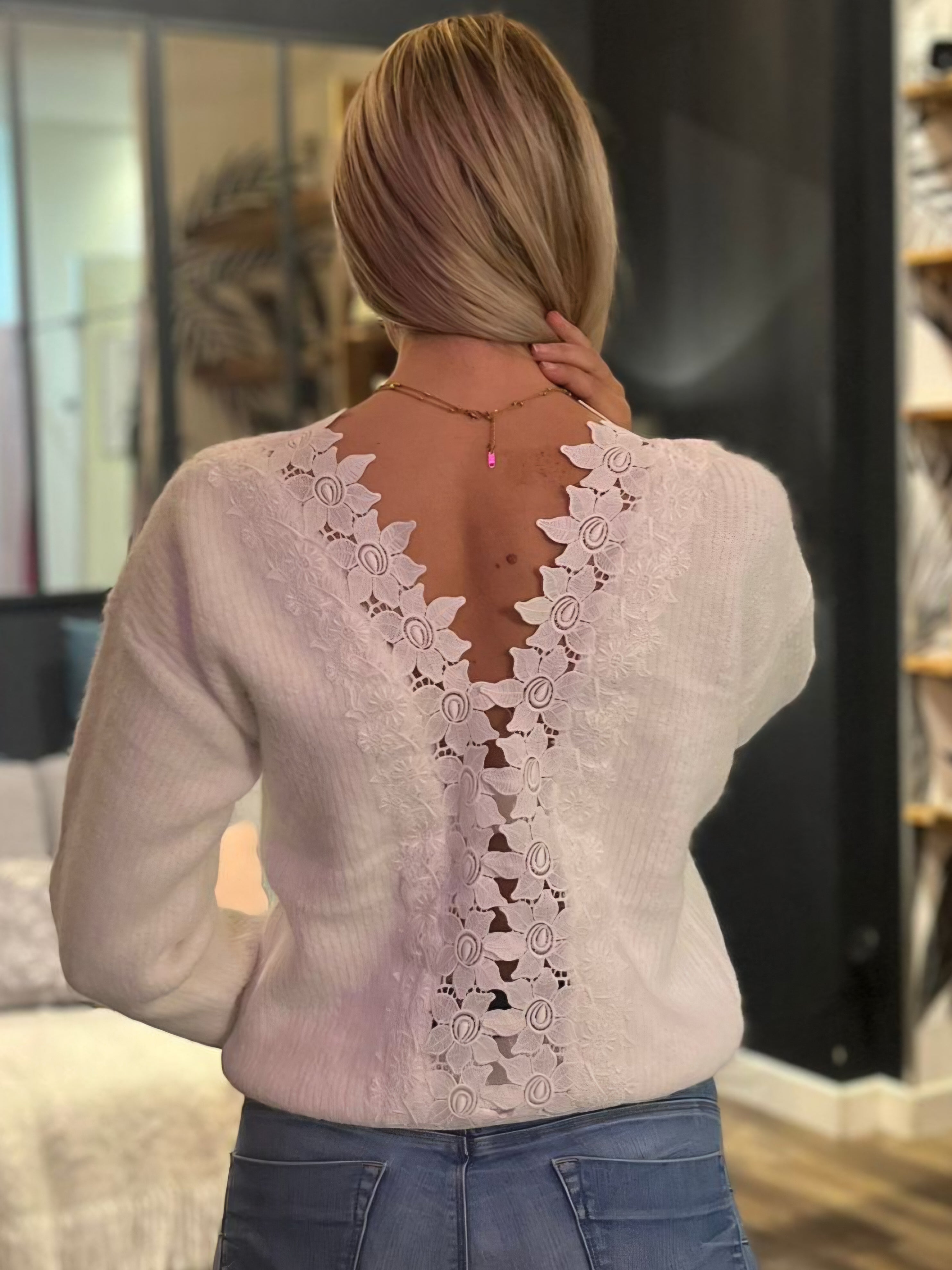 PULL FLEURS DENTELLE REVERSIBLE